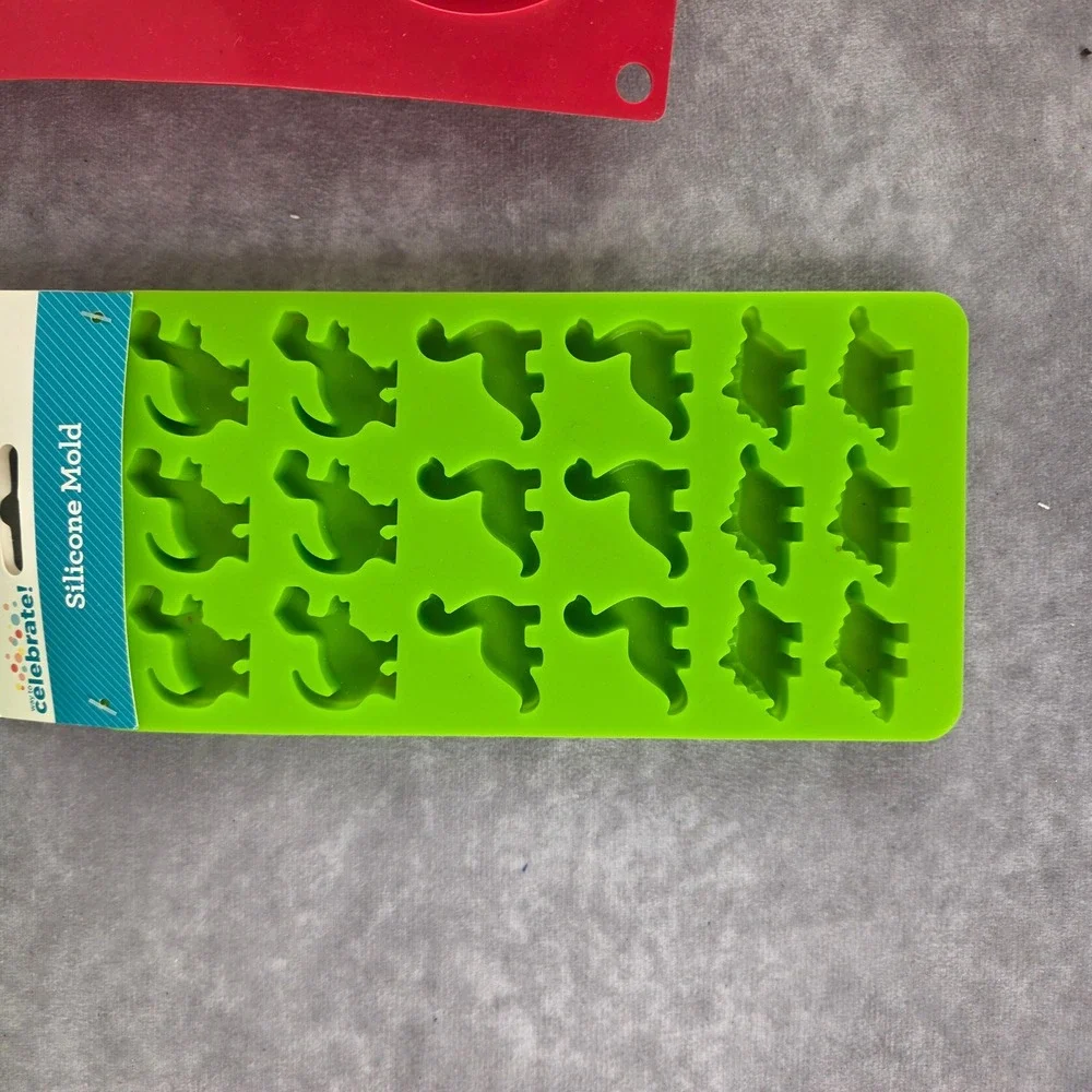 Way To Celebrate Silicone Molds Bundle Sphere Dinosaur Unicorn Christmas Set